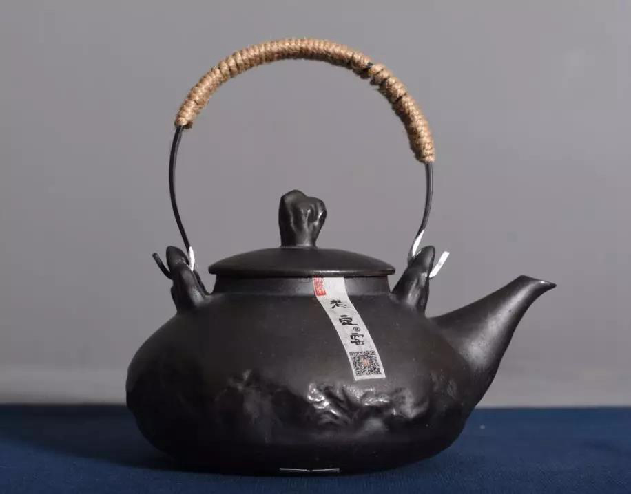 愛茶之人，怎能沒有一把提梁壺？
