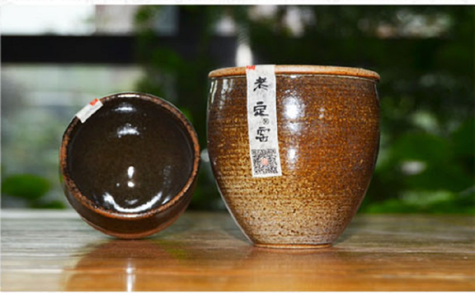 大宋定窯設(shè)計(jì)的精美粗瓷小甕杯，手工感十足